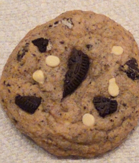 Cookies ‘n Cream Cookie